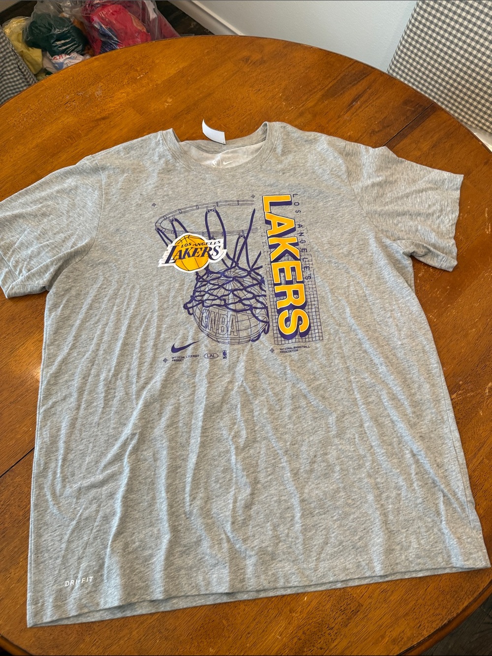Nike Gray Los Angeles Lakers Graphic Tee with Purple & Gold Logo xxl
